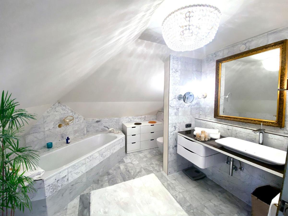 Apartment Luxurious Mozart